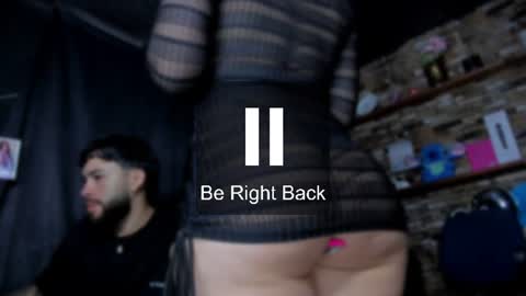 Mia and vincentt model indepent online show from 7, 7, 2026