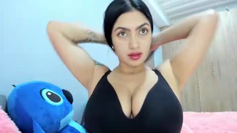 mia_belmonte online show from 14, 7, 2026