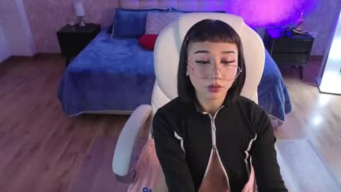 mia online show from 5, 6, 2026
