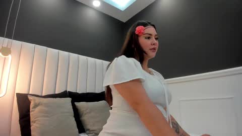 Mia online show from 7, 3, 2025