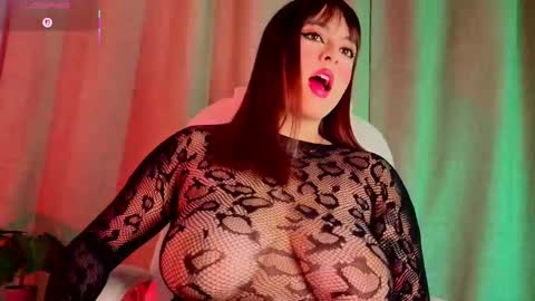   online show from 5, 10, 2025