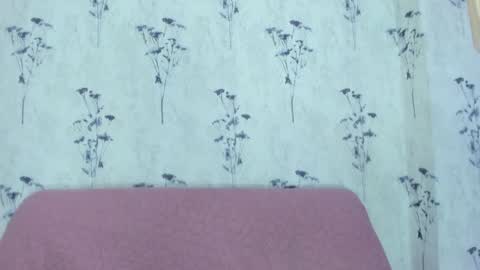 Mia  online show from 23, 1, 2025