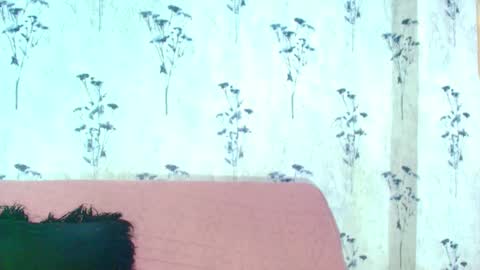 Mia  online show from 11, 3, 2025