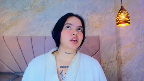 Mia  online show from 28, 7, 2026