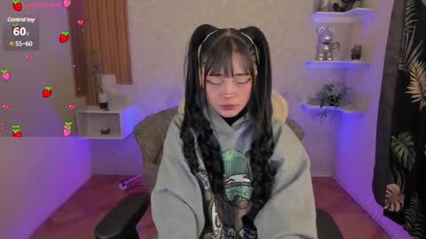 Mia online show from 8, 1, 2025