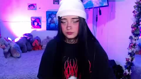 Mia online show from 5, 7, 2026