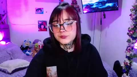 Mia online show from 22, 7, 2026