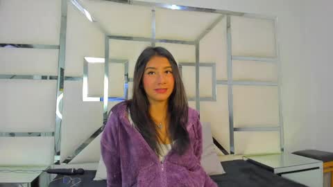 Snapshot of mia_clark18 chatting on 10, 10, 2025 mia_clark18 online show from 10, 10, 2025