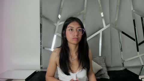 Snapshot of mia_clark18 chatting on 21, 10, 2025 mia_clark18 online show from 21, 10, 2025