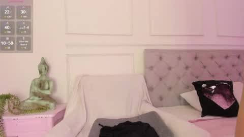 Mia online show from 25, 4, 2026