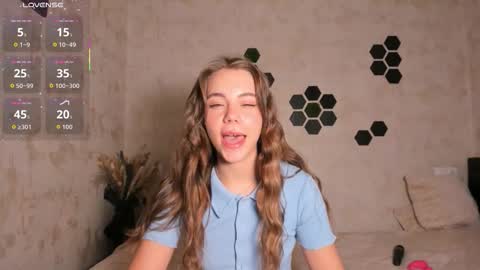 Mia  next stream Thursday 1400 UTC1 Friday 1400 UTC1 online show from 2, 10, 2025