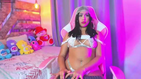 Mia online show from 26, 1, 2025
