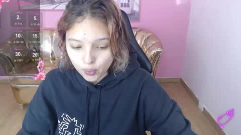 Mia online show from 5, 11, 2025