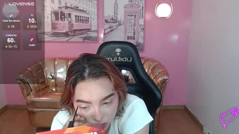 Mia online show from 18, 11, 2025