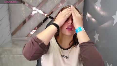 Mia online show from 20, 4, 2026