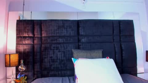 MIA online show from 25, 1, 2025