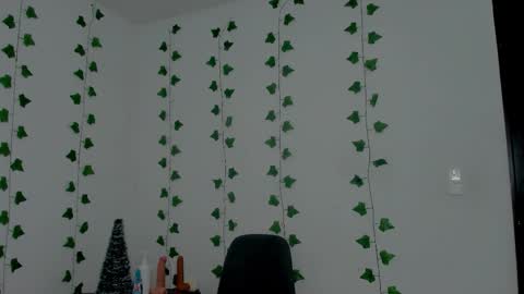 MIA online show from 22, 12, 2025