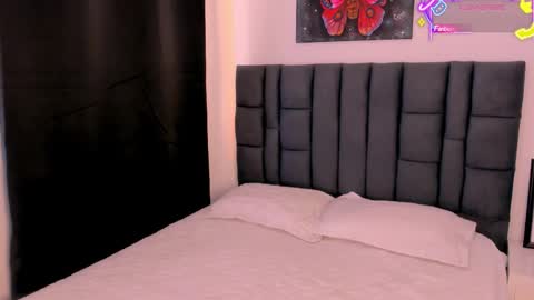 Mia online show from 15, 3, 2026