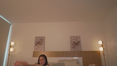   online show from 20, 12, 2025