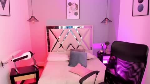 Val  online show from 23, 4, 2026