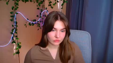 mia_lemm online show from 14, 4, 2026