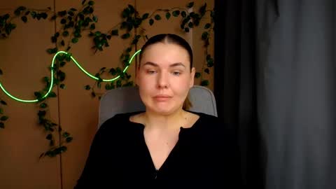 mia_lemm online show from 23, 4, 2026