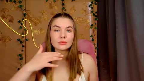 Snapshot of mia_lemm chatting on 19, 5, 2026 mia_lemm online show from 19, 5, 2026