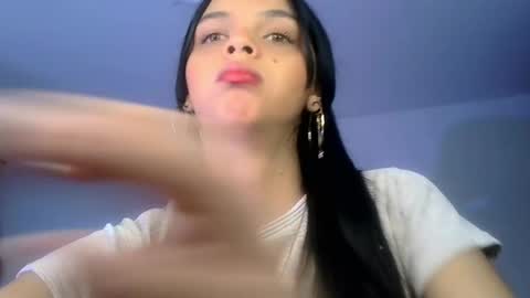 mia lucy 21 online show from 8, 6, 2026