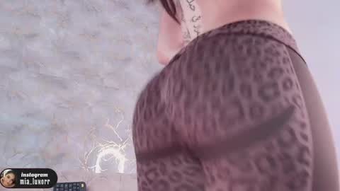 mia_luxor online show from 18, 4, 2026