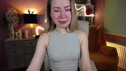 Mia online show from 4, 1, 2025