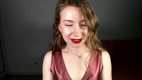 Snapshot of mia_luxx92 chatting on 31, 5, 2026 Mia online show from 31, 5, 2026