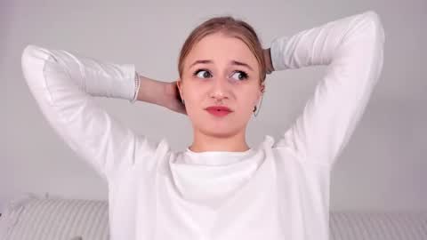 Mia here Appreciate your support online show from 14, 2, 2026