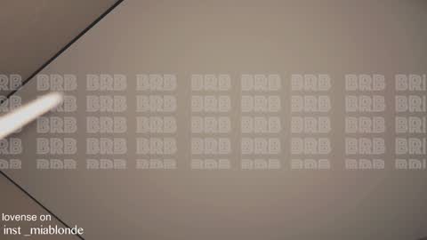 mia_milagros online show from 27, 12, 2024