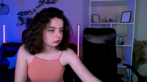 Snapshot of mia_mooon_ chatting on 1, 6, 2026 mia_mooon_ online show from 1, 6, 2026