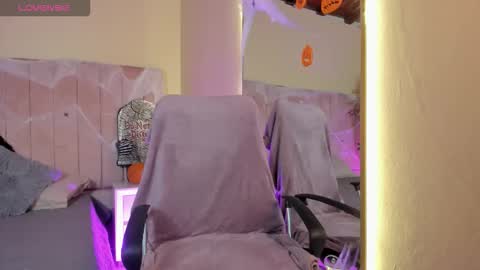 Snapshot of mia_mtnz02 chatting on 17, 10, 2025 mia_mtnz02 online show from 17, 10, 2025