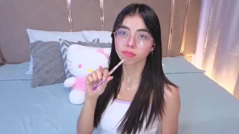 Mia online show from 30, 6, 2026