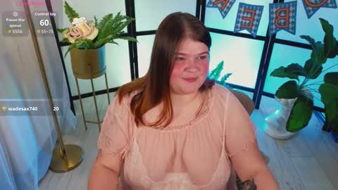 Sweet Mia online show from 19, 9, 2025
