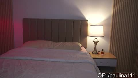 Instagram Nelyiramirez online show from 31, 10, 2025