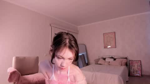 Mia Pimmy online show from 26, 4, 2026