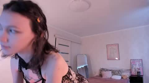 Snapshot of mia_pimmy chatting on 3, 5, 2026 Mia Pimmy online show from 3, 5, 2026
