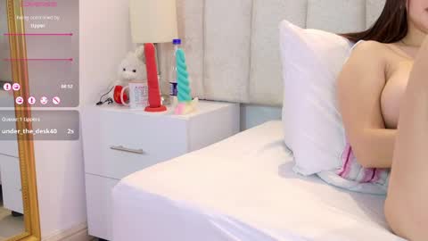 Mia online show from 23, 4, 2026