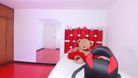 mia online show from 13, 3, 2026