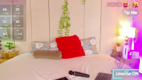 mia rousse25 online show from 24, 4, 2026