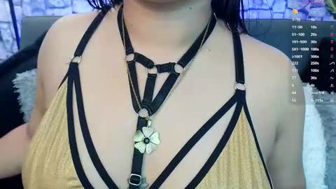 Snapshot of mia_roux1 chatting on 17, 11, 2025 Mia online show from 17, 11, 2025