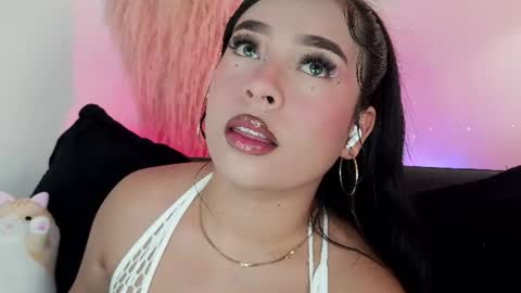 Mia online show from 25, 6, 2026