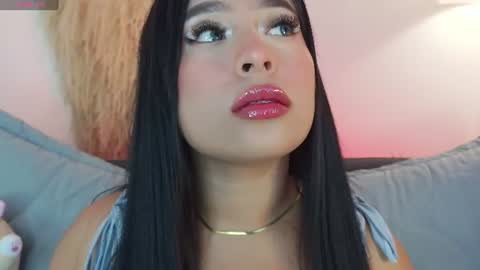 Mia online show from 24, 7, 2026