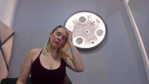 Snapshot of mia_salome23 chatting on 20, 6, 2026 mia_salome23 online show from 20, 6, 2026