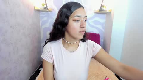 Mia . online show from 22, 5, 2026