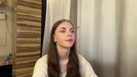 Mia online show from 20, 7, 2026