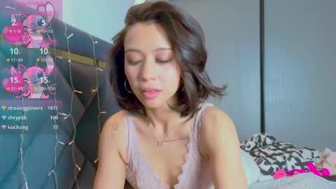 Mia online show from 9, 2, 2025